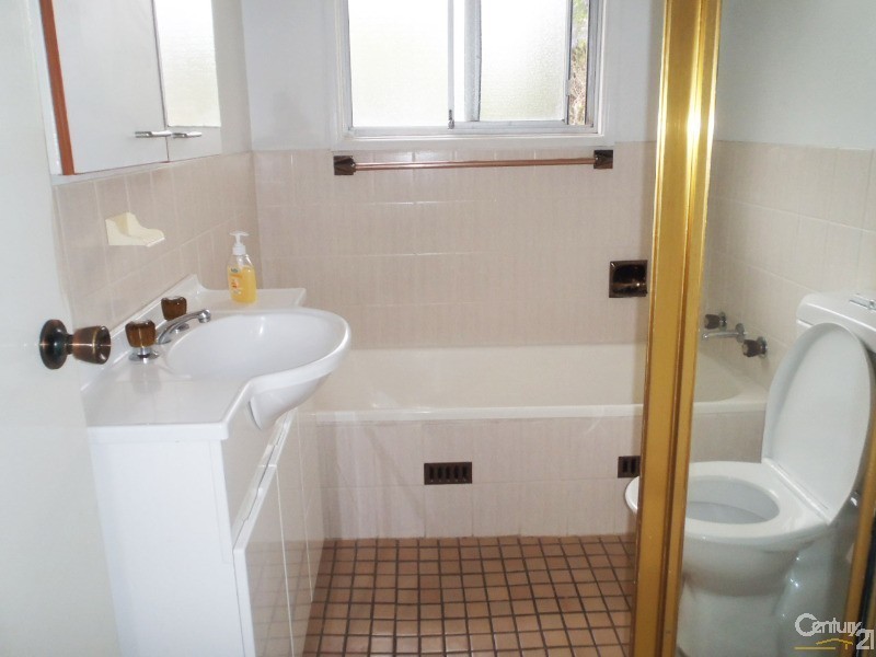 23 Rae St, Seven Hills NSW 2147