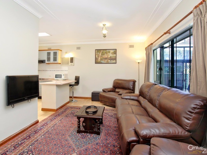 32 Johnson Avenue, Seven Hills NSW 2147