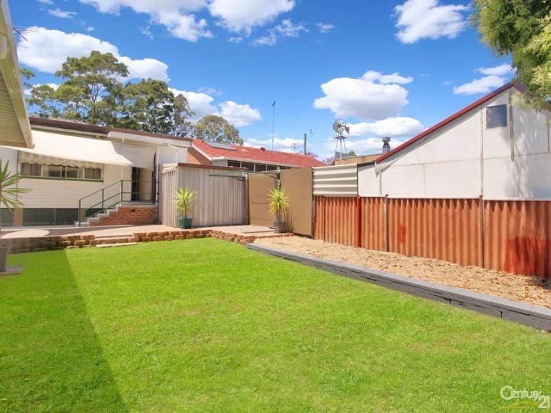 32 Johnson Avenue, Seven Hills NSW 2147