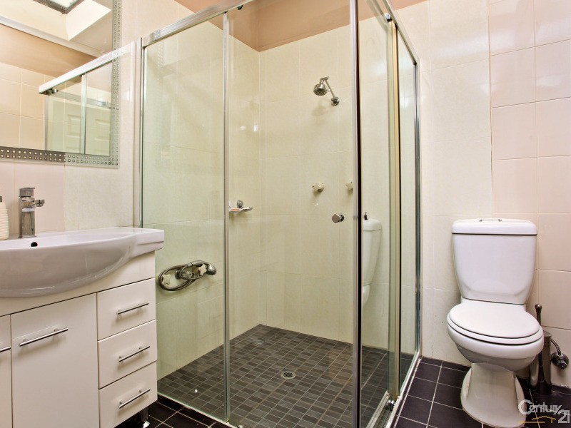 14 Hilltop Ave, Blacktown NSW 2148