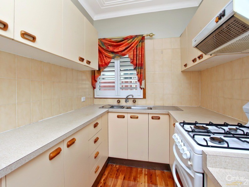 98 Ellam Drive, Seven Hills NSW 2147