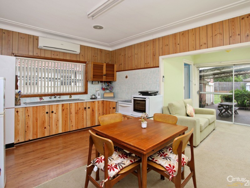 22 Williamson Ave, Seven Hills NSW 2147