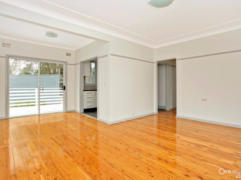 8  Eyre Street, Lalor Park NSW 2147