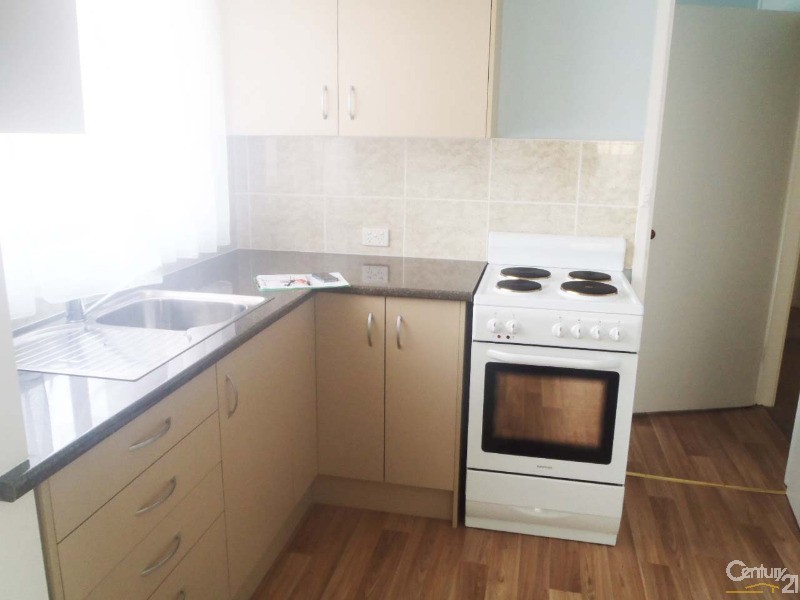 12 Mountfort Ave, Lalor Park NSW 2147