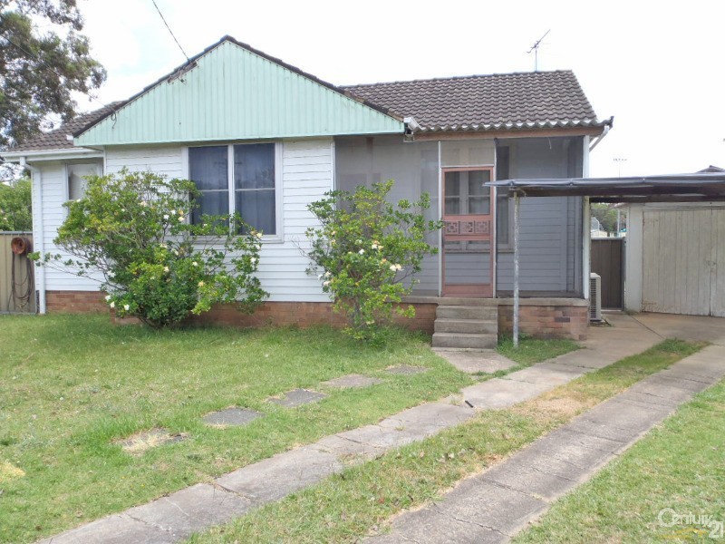 7 Browning Place, Lalor Park NSW 2147