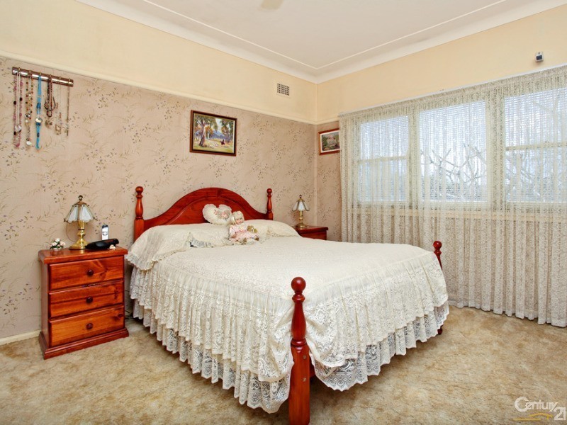 32 Abigail Street, Seven Hills NSW 2147