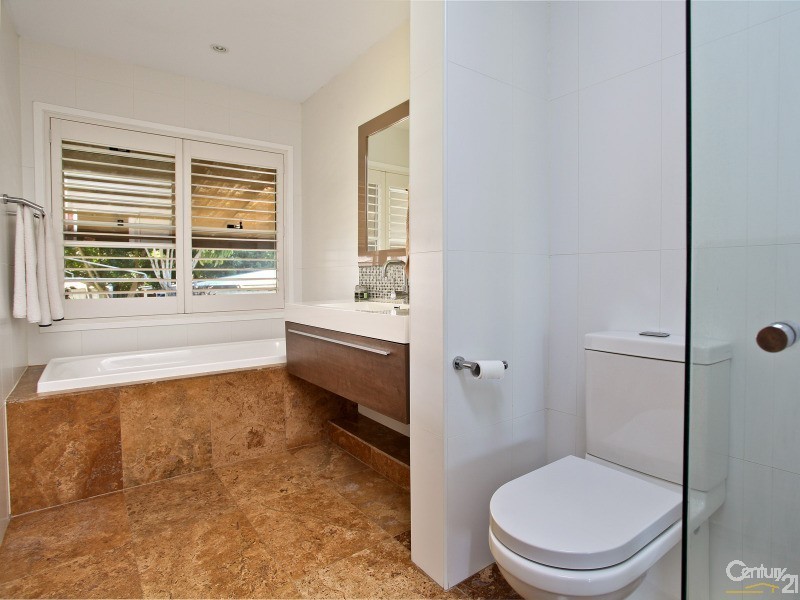 59 Dawn Dr, Seven Hills NSW 2147