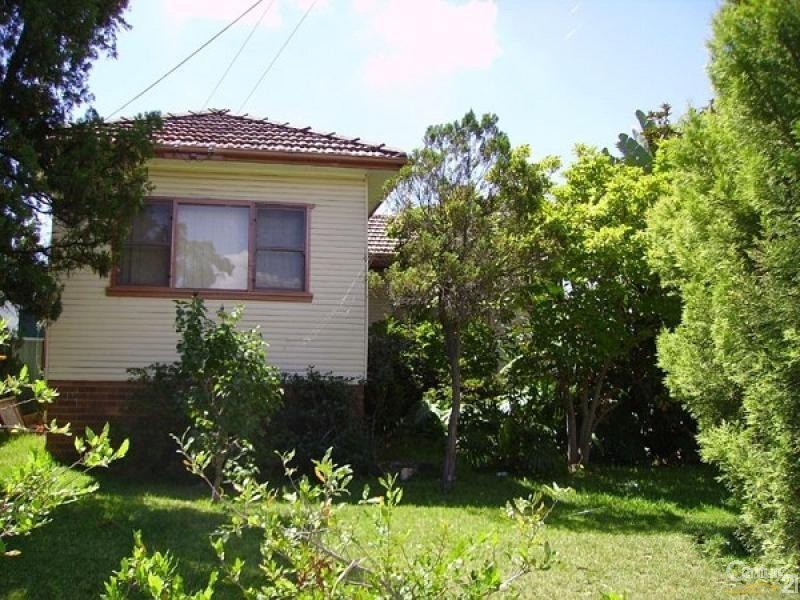 57 Lucas Rd, Seven Hills NSW 2147