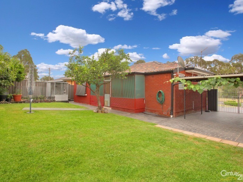 11 Superior Avenue, Seven Hills NSW 2147