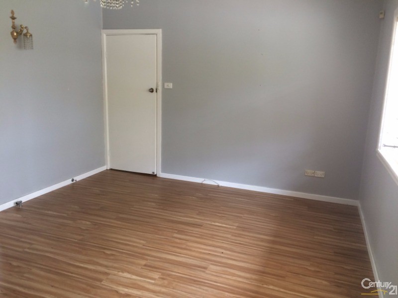 28 Endeavour St, Seven Hills NSW 2147