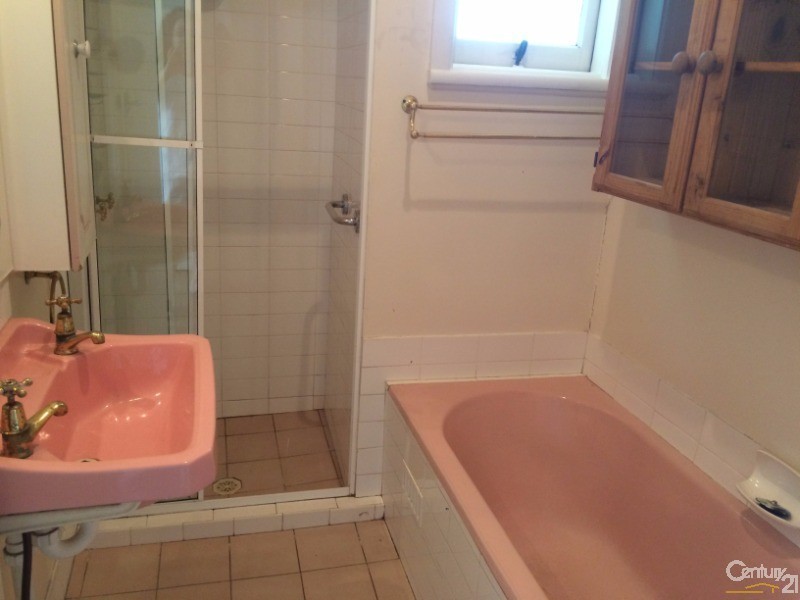 28 Endeavour St, Seven Hills NSW 2147