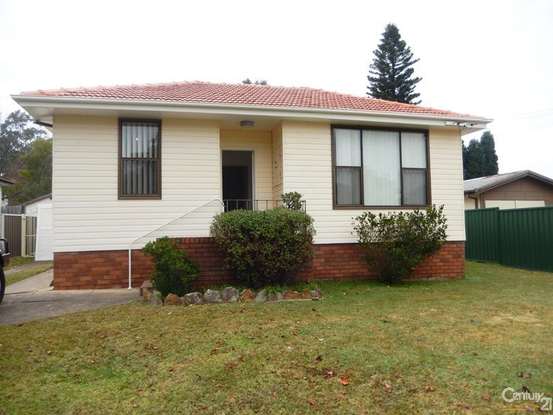 3 Radley Road, Seven Hills NSW 2147