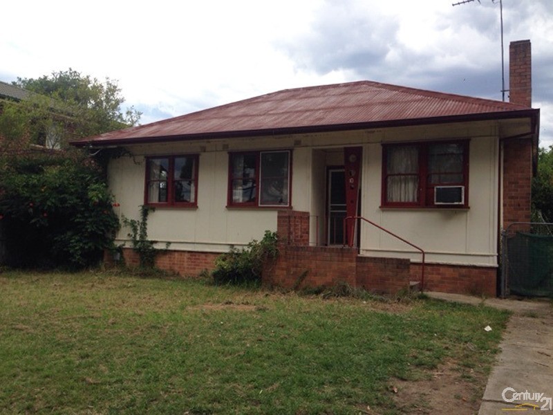 10 Seventh Avenue, Seven Hills NSW 2147