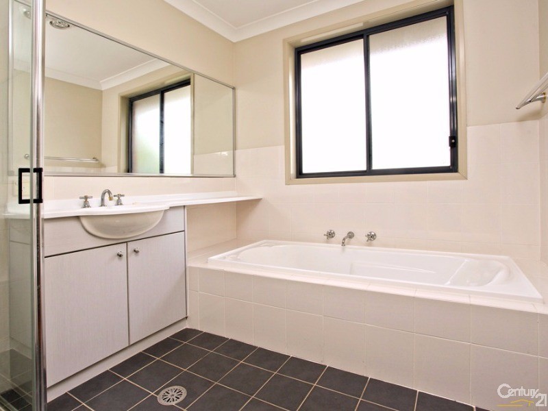 17 Mamie Avenue, Seven Hills NSW 2147