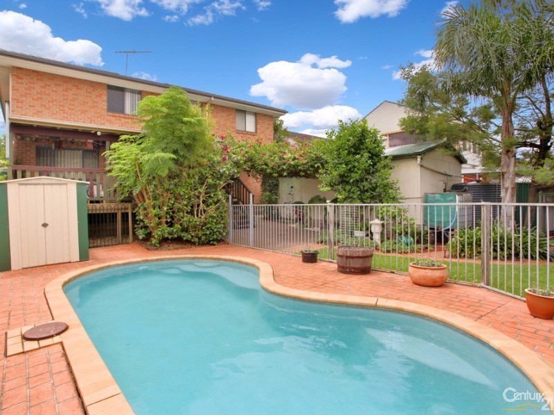 17 Mamie Avenue, Seven Hills NSW 2147