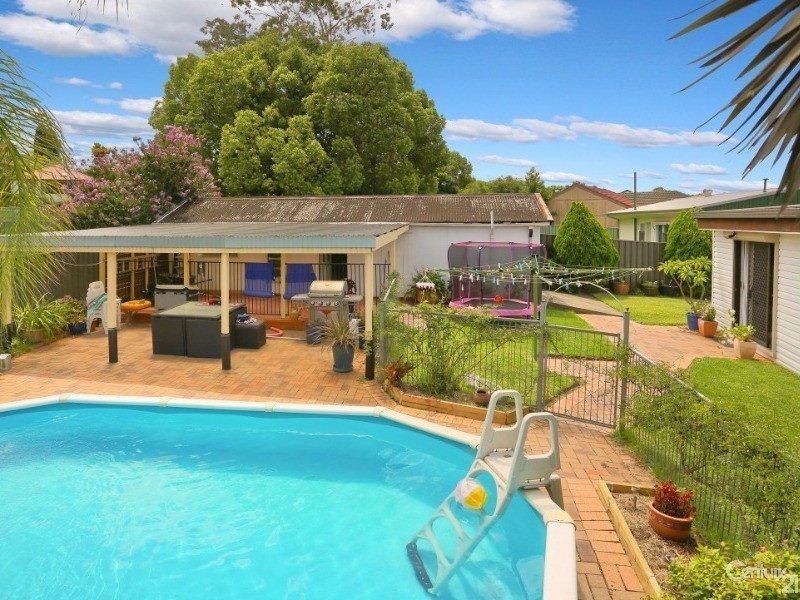 43 Kennedy Parade, Lalor Park NSW 2147