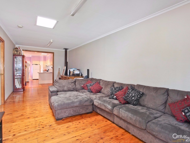 28 Cacia Avenue, Seven Hills NSW 2147