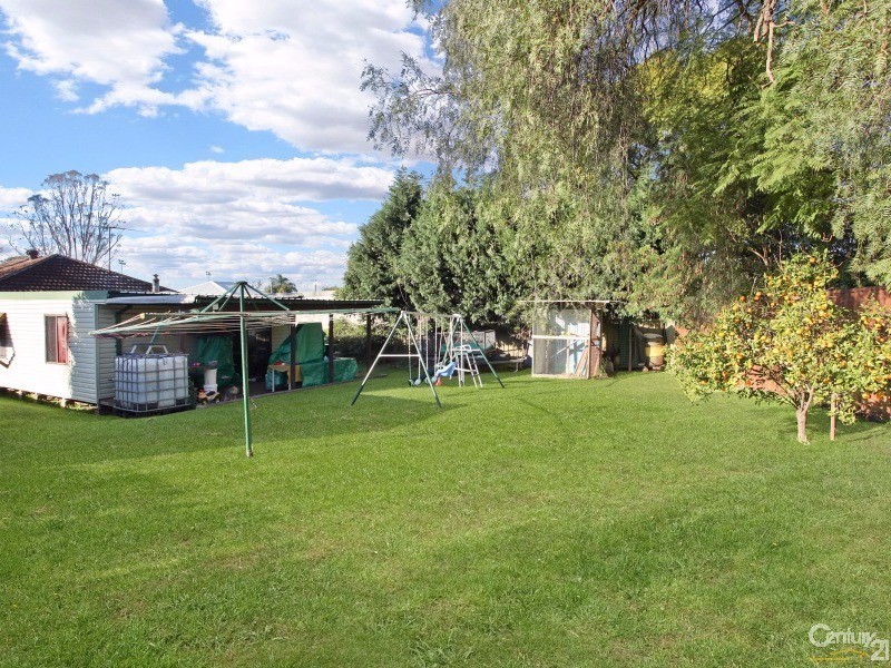 28 Cacia Avenue, Seven Hills NSW 2147