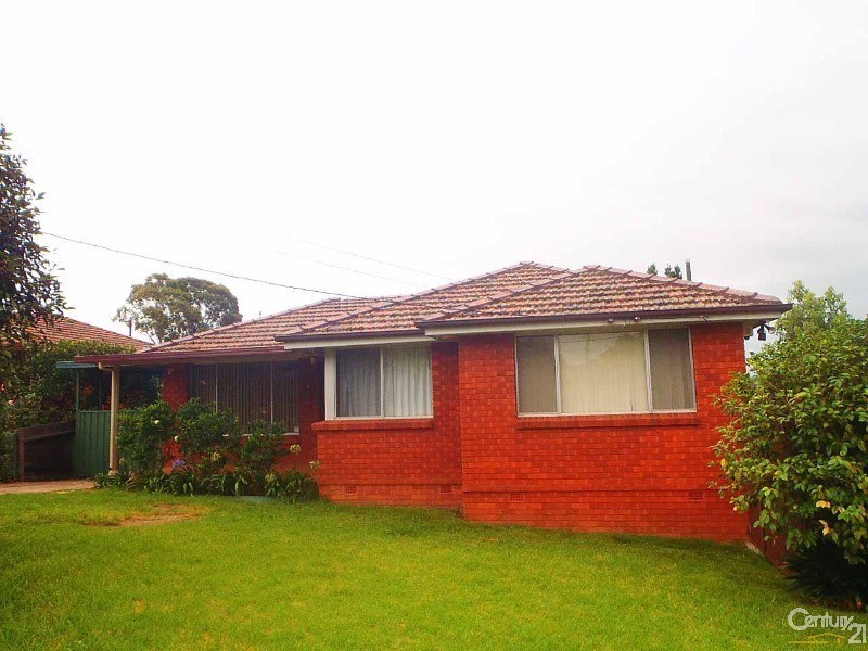 4 Mackenzie Boulevard, Seven Hills NSW 2147