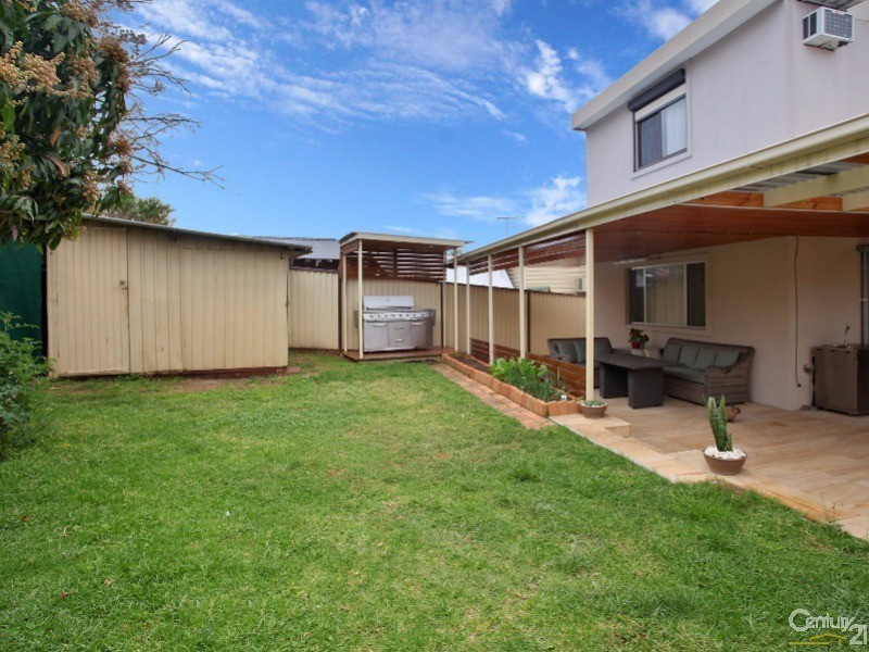 18  Christine Cr, Lalor Park NSW 2147