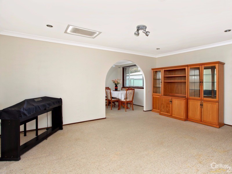 19  Columbia Road, Seven Hills NSW 2147