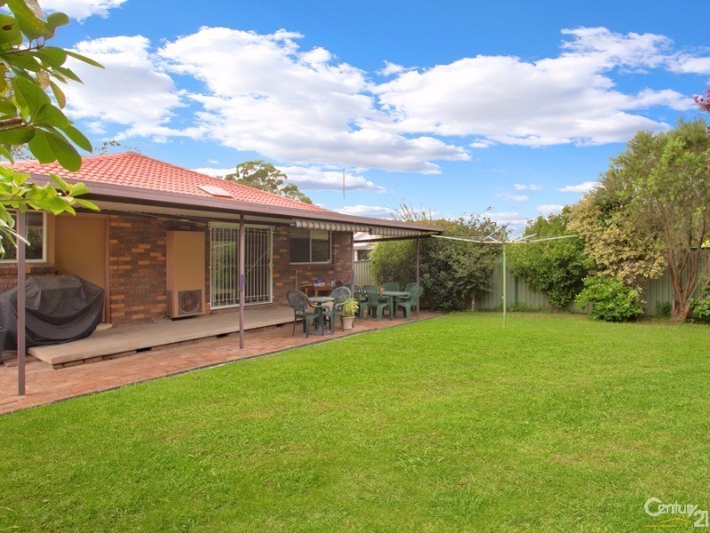 19  Columbia Road, Seven Hills NSW 2147