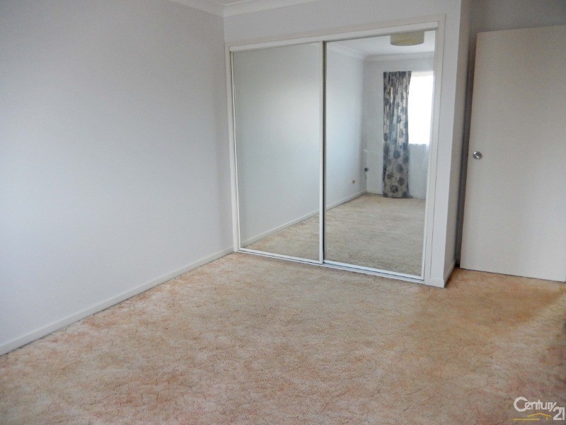 126B Donohue St, Kings Park NSW 2148