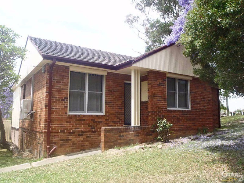 6  Noakes Pde, Lalor Park NSW 2147