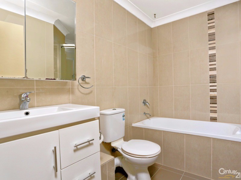 8A Floreat Place, Seven Hills NSW 2147