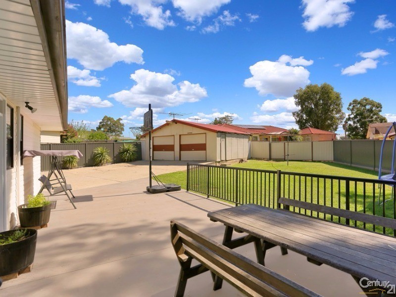 7 Farrar Place, Lalor Park NSW 2147