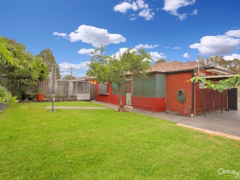 11  Superior Ave, Seven Hills NSW 2147