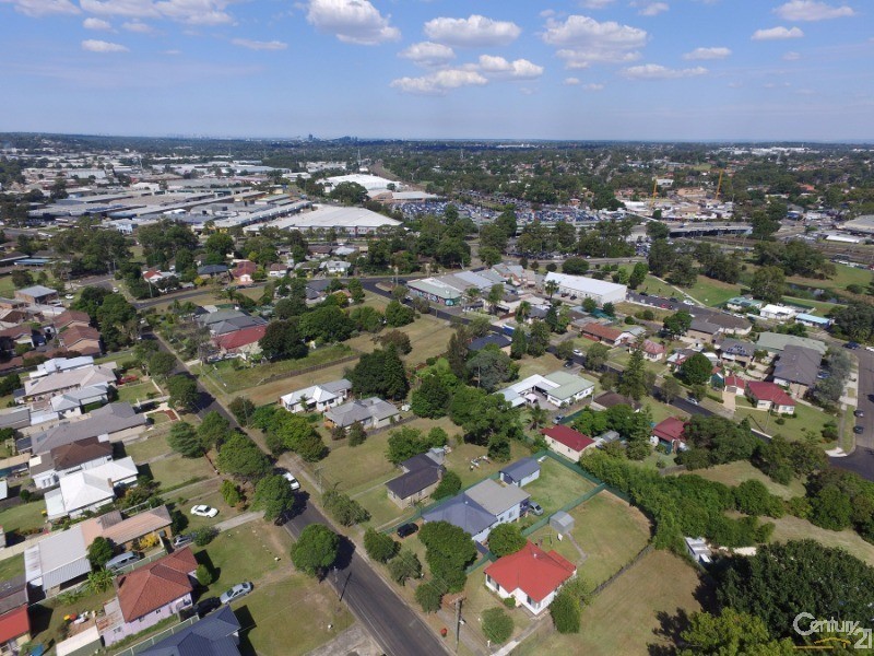 28 Pioneer Street, Seven Hills NSW 2147