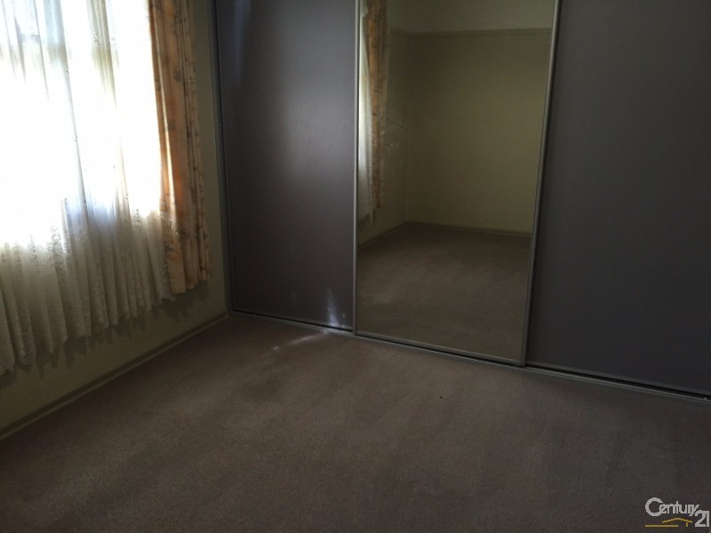 48 Pioneer St, Seven Hills NSW 2147