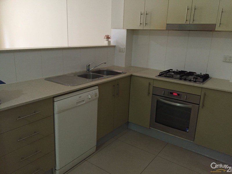 2/2-4 Fifth Ave, Blacktown NSW 2148