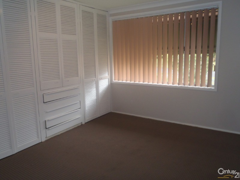 7 Abercrombie Ave, Seven Hills NSW 2147