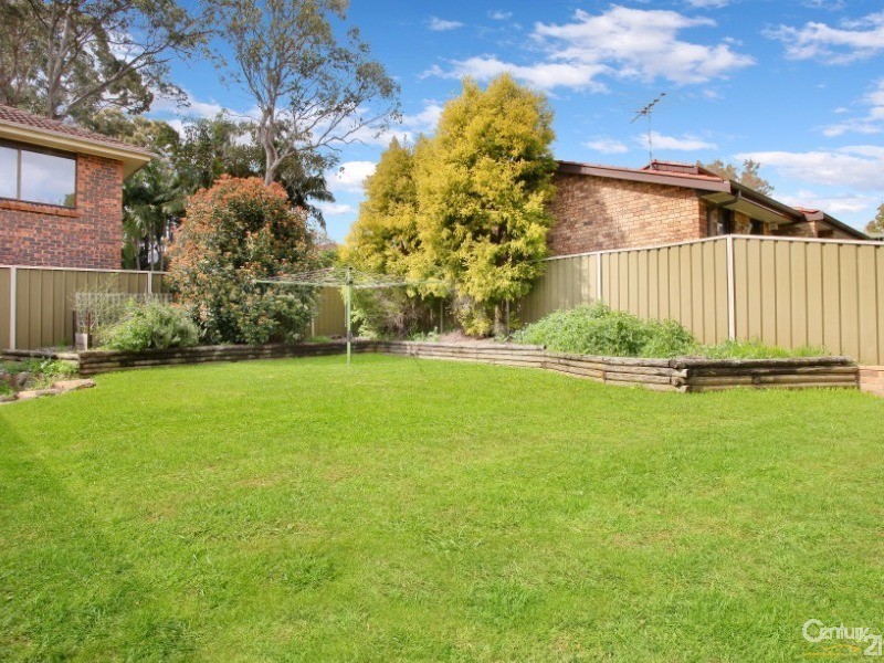 2 Gray Place, Kings Langley NSW 2147