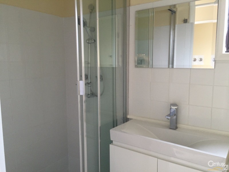 8a Eyre St, Lalor Park NSW 2147