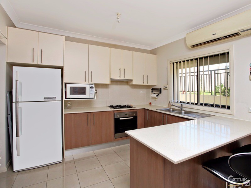 2/36 Ellam Drive, Seven Hills NSW 2147