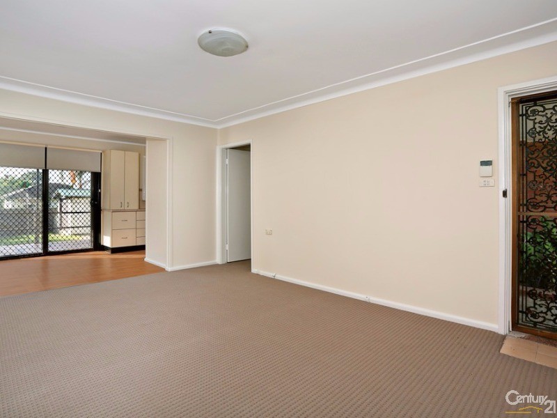 27 Freeman Street, Lalor Park NSW 2147