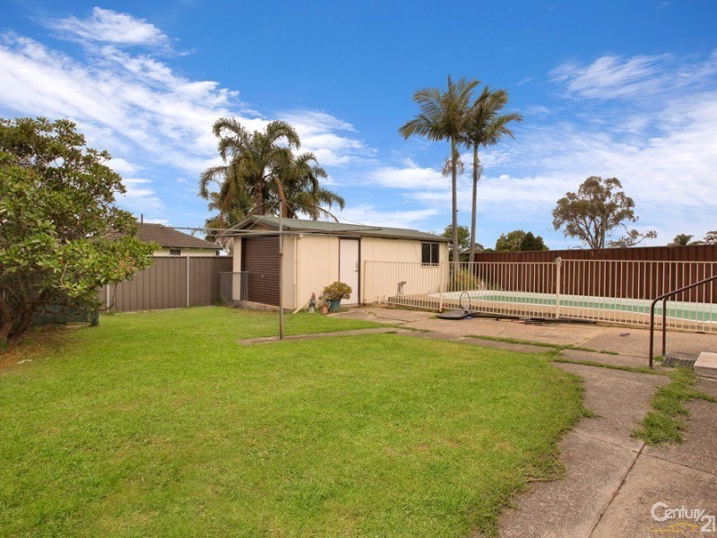27 Freeman Street, Lalor Park NSW 2147