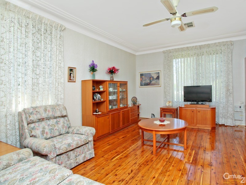 45 Barbara Boulevard, Seven Hills NSW 2147