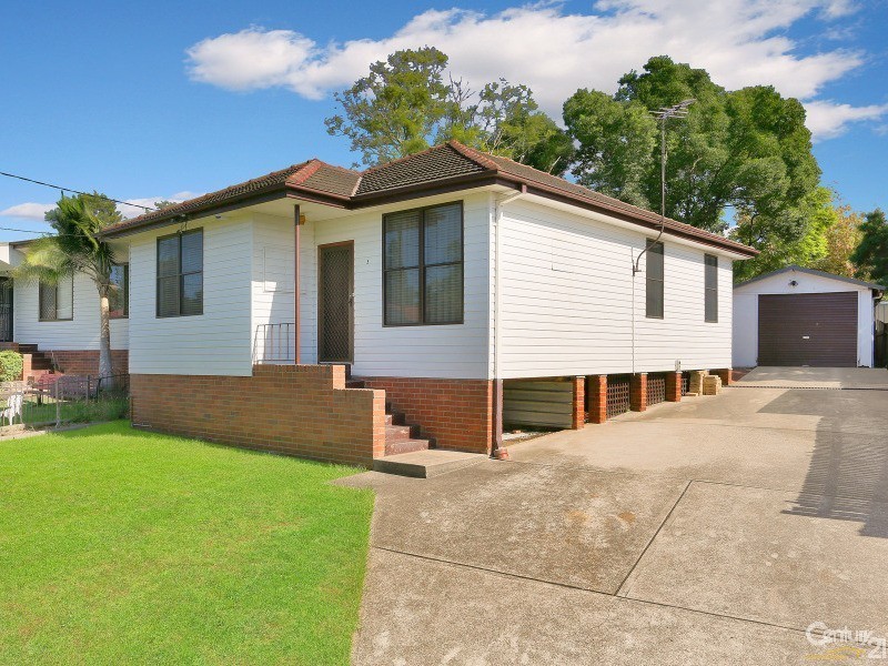 3 Gallop Grove, Lalor Park NSW 2147