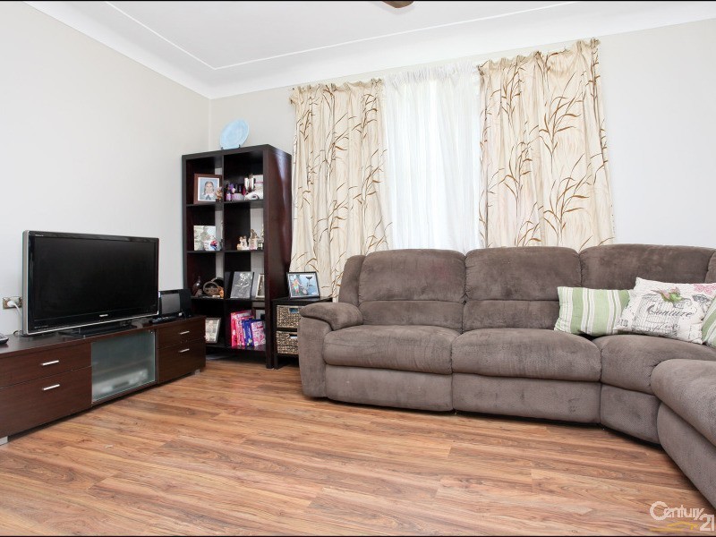 12 Gilmore Road, Lalor Park NSW 2147