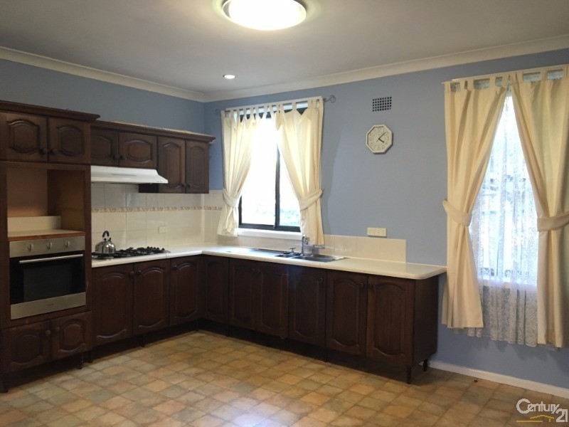 25 Christine Crescent, Lalor Park NSW 2147