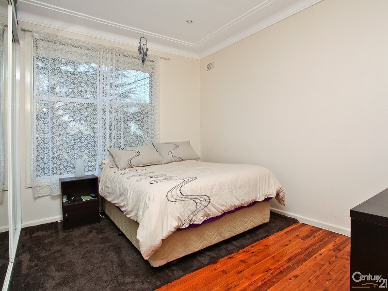 11 Vera Street, Seven Hills NSW 2147