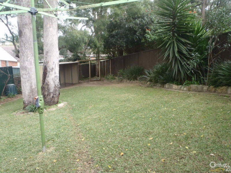 12 Loville Avenue, Seven Hills NSW 2147