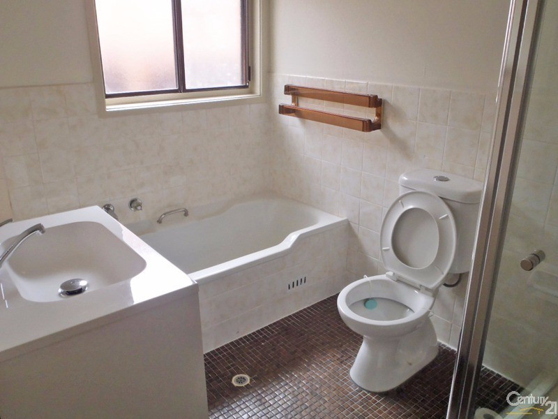 13 Columbia Road, Seven Hills NSW 2147