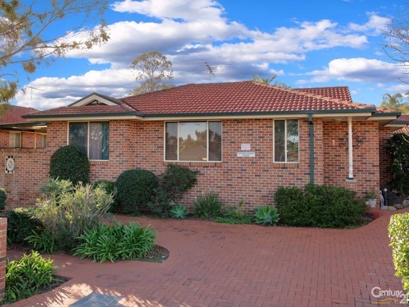 1/4 Norika Place, Toongabbie NSW 2146