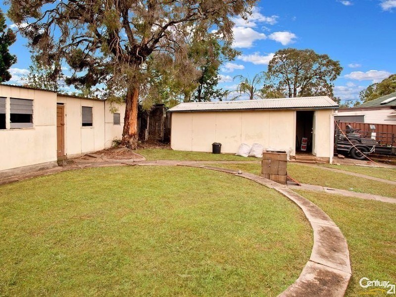 17 Blaxland Street, Lalor Park NSW 2147