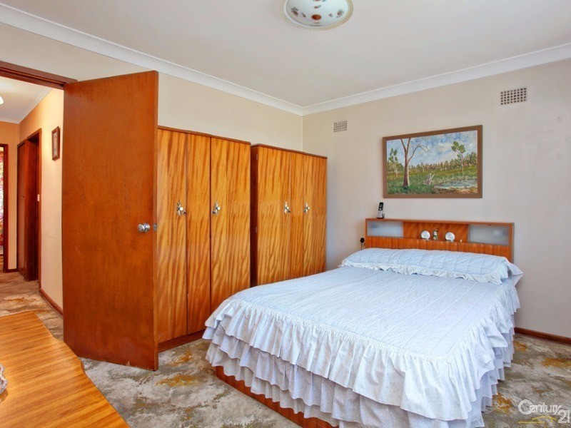 3 Jannarn Grove, Seven Hills NSW 2147